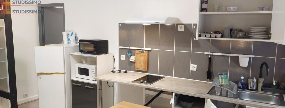 Studio meublé 25m² Reims centre - Meublé, secteur Cernay - Photo 2