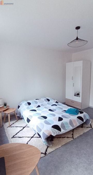 Studio meublé 20m² Reims 51100 - Proche place du Forum - Photo 2