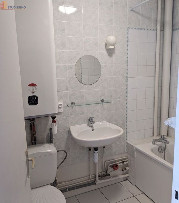 Studio meublé 30m² Reims 51100 - Meublé, 1 chambre - Photo 1