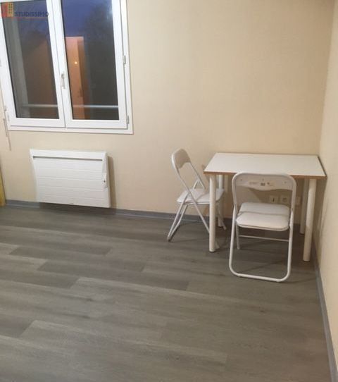 Studio meublé 24m² Reims 51100 - Meublé, fibre - Photo 2