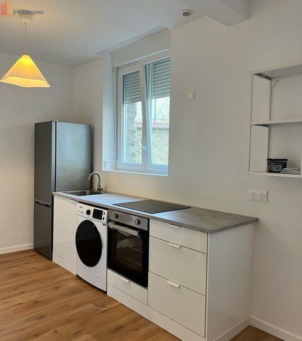 Studio 25m² Reims 51100 - Rénové, meublé - Photo 2
