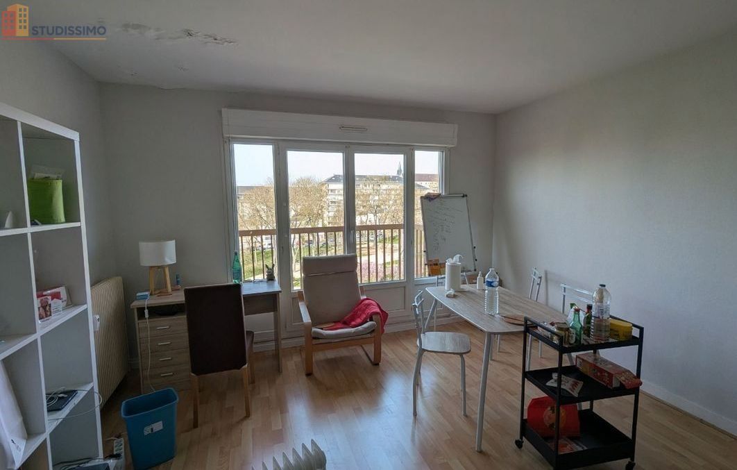 Studio à Reims