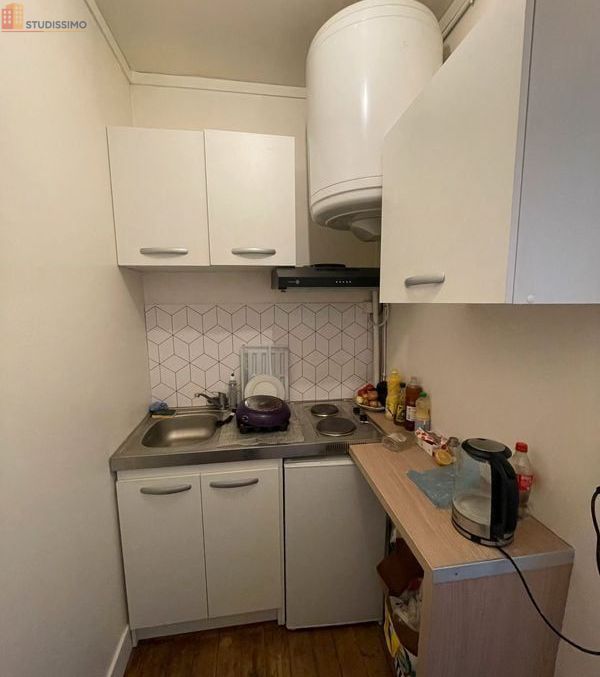 Studio meublé 24m² Reims 51100 - Proche transports, proche fac - Photo 2