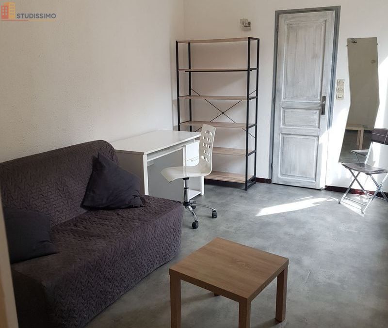 Studio à Reims