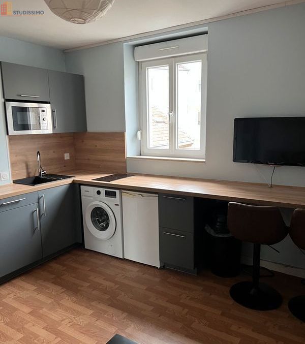 Studio meublé 19m² Reims centre - Meublé, proche commerces - Photo 4