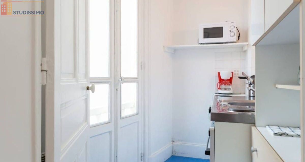 Studio meublé 18m² Reims 51100 - Meublé, 1er étage - Photo 1