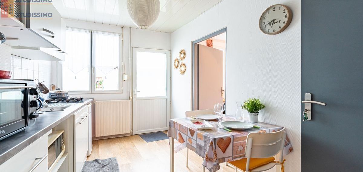 Studio meublé 25m² Bourbonne-les-Bains - Terrasse, charmant - Photo 2