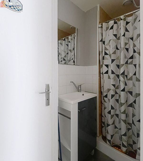 Studio meublé 23m² Langres - Meublé, DPE D - Photo 1