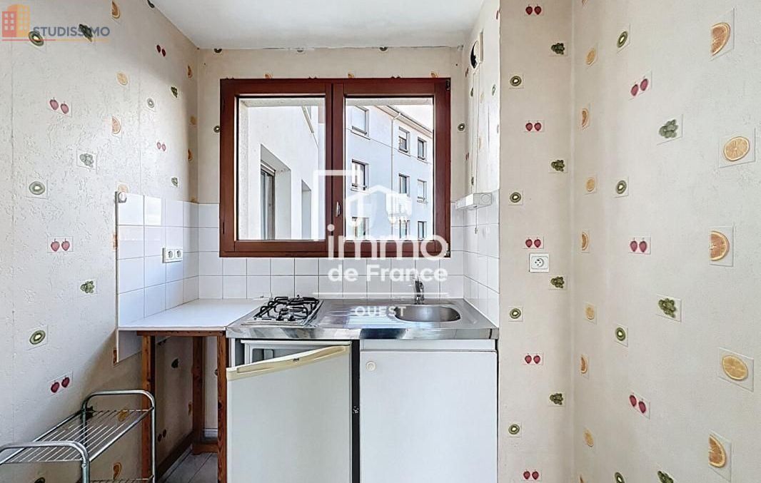 Studio 28m² Laval 53000 - Photo 3