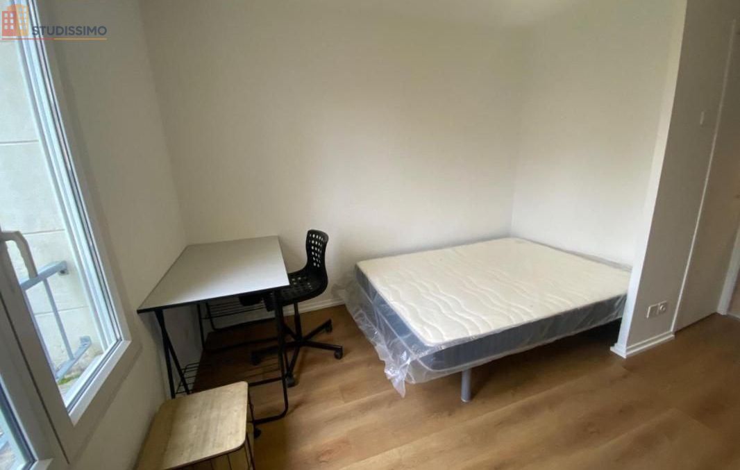 Studio 18m² Laval 53000 - Meublé, 2e étage - Photo 3