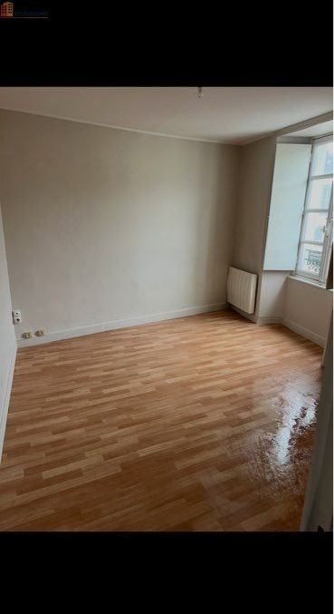 Studio 33m² Laval 53000 - Lumineux - Photo 2