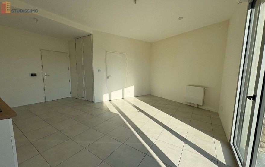 Studio 31m² Laval - DPE B, lumineux - Photo 2