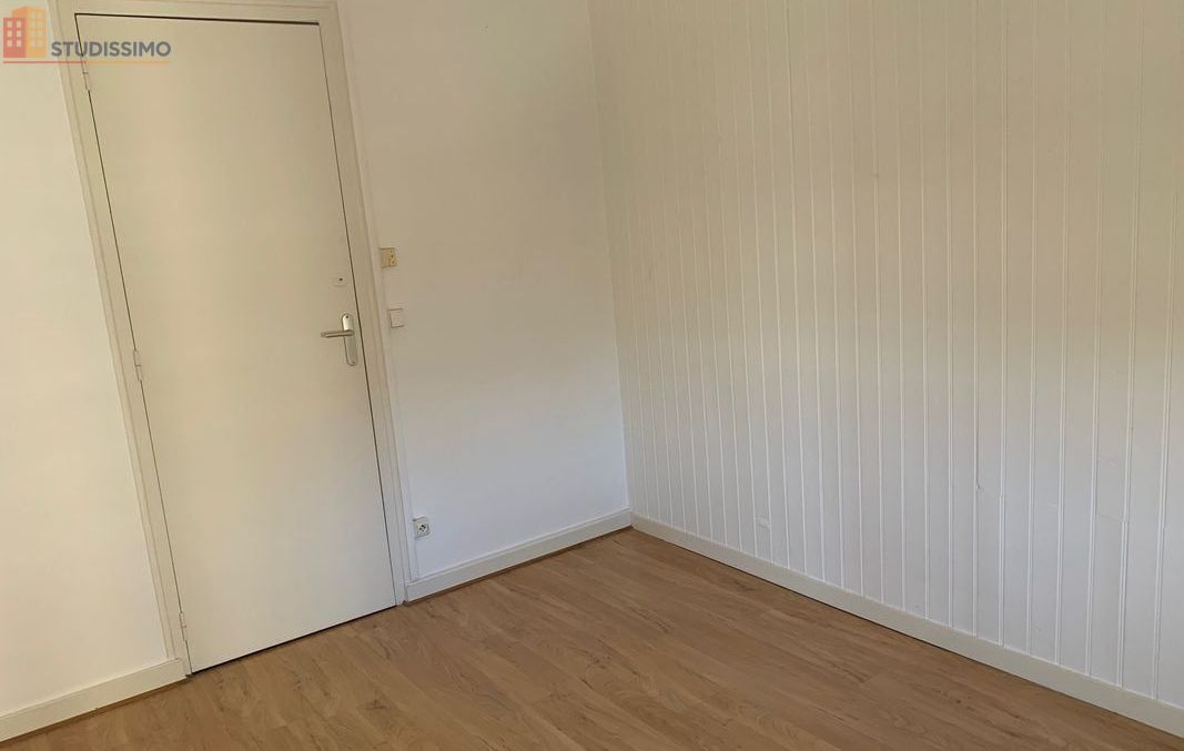 Studio 29m² Laval 53000 - Photo 2