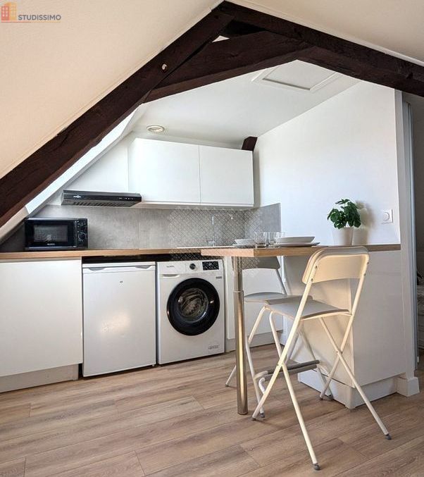 Studio meublé 16m² Laval 53000 - Meublé, dernier étage - Photo 6