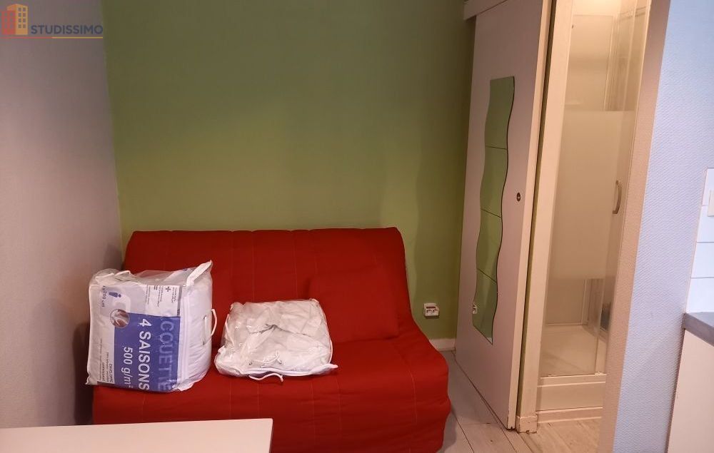 Studio meublé 16m² Laval - Meublé, DPE D - Photo 1