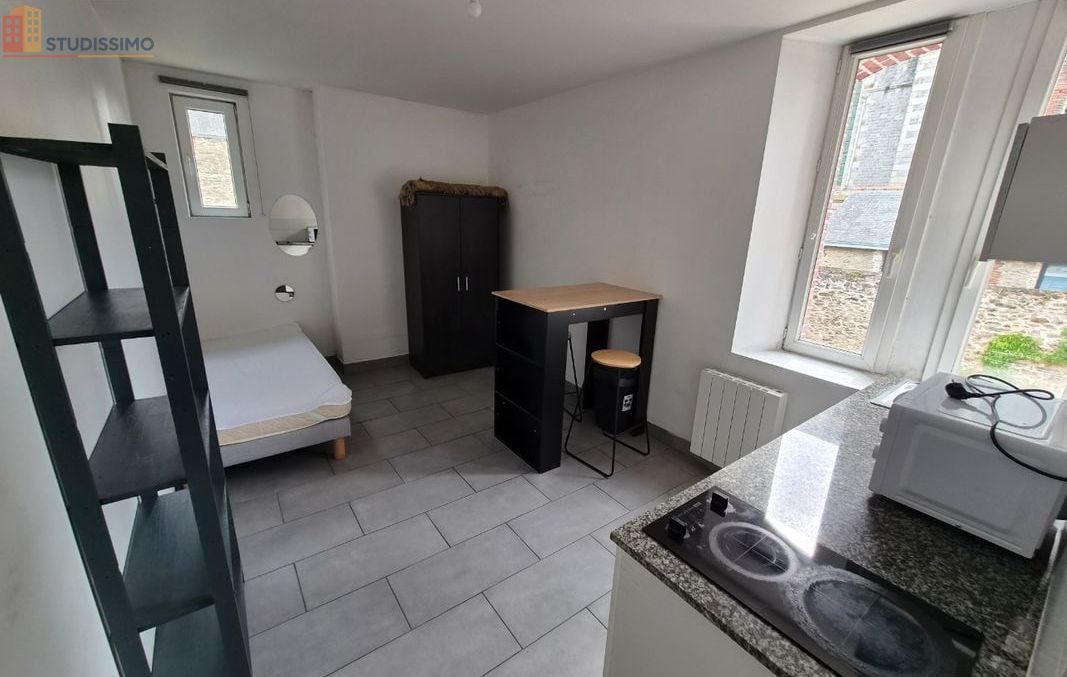 Studio meublé 17m² Laval 53000 - Proche gare - Photo 1