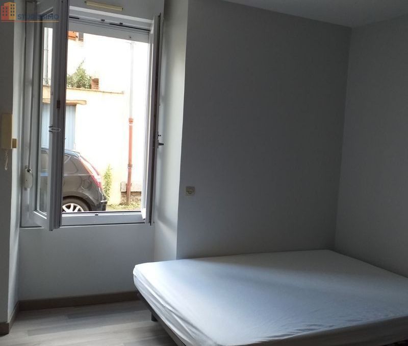 Studio à Laval
