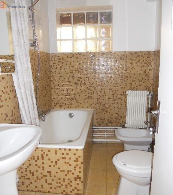 Studio 32m² Mayenne 53100 - Photo 3