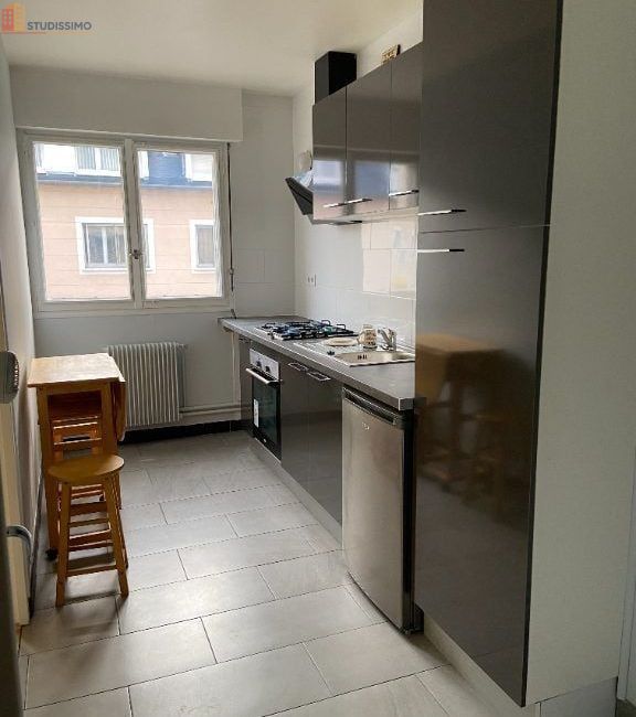 Studio 32m² Mayenne 53100 - Photo 1