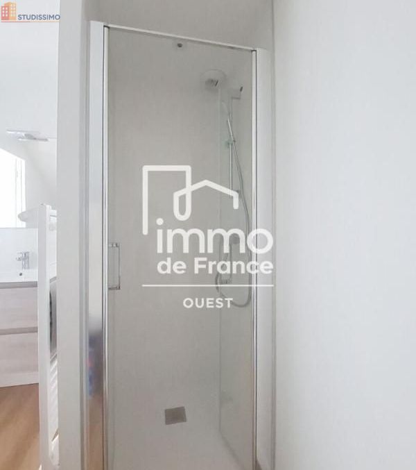 Studio meublé 37m² Évron - Lumineux, 3e étage - Photo 3