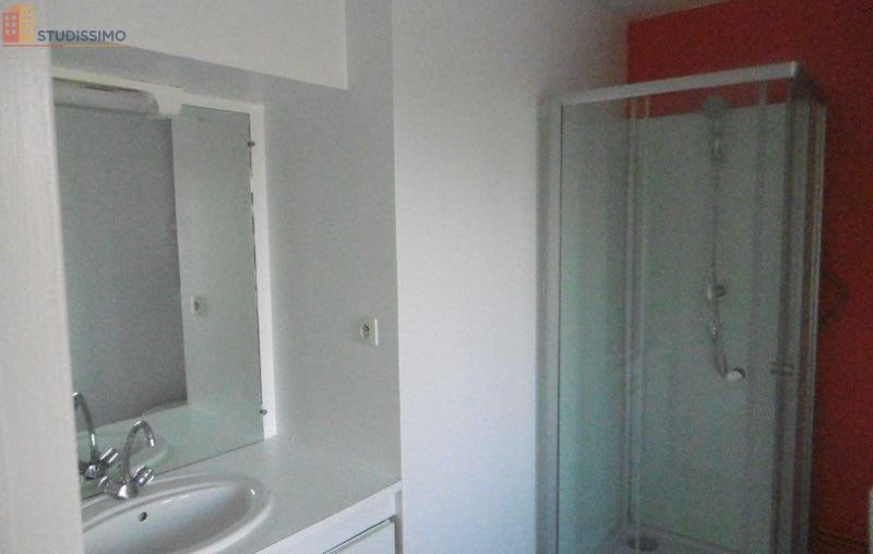 Studio 20m² Saint-Berthevin - DPE C, 1er étage - Photo 1