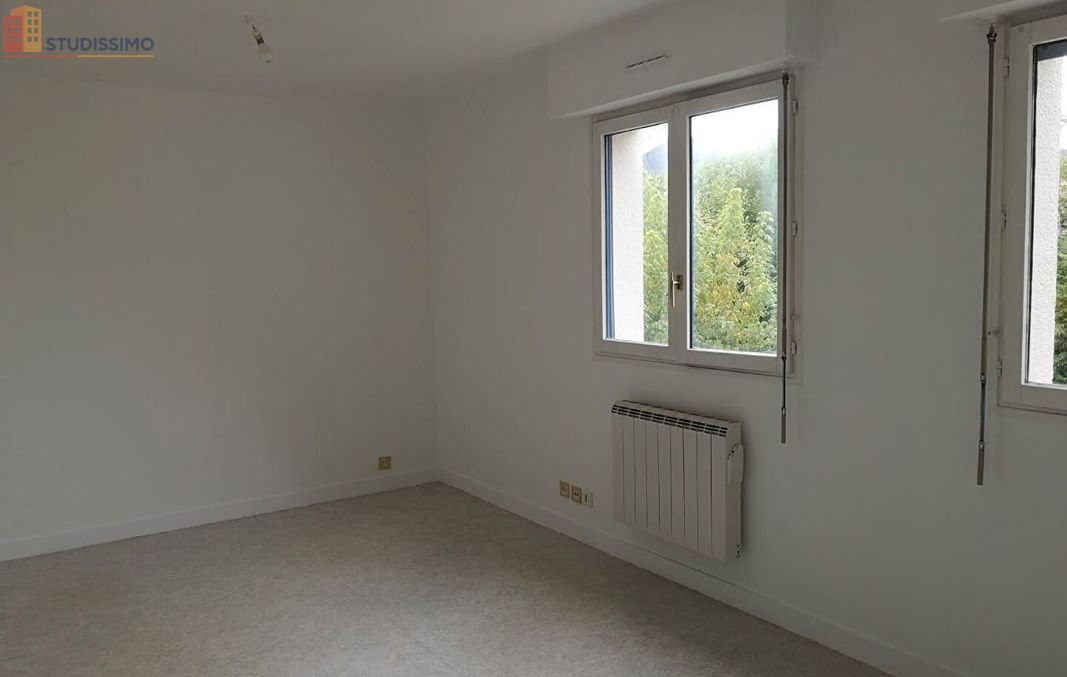 Studio 25m² Mayenne 53100 - Photo 3