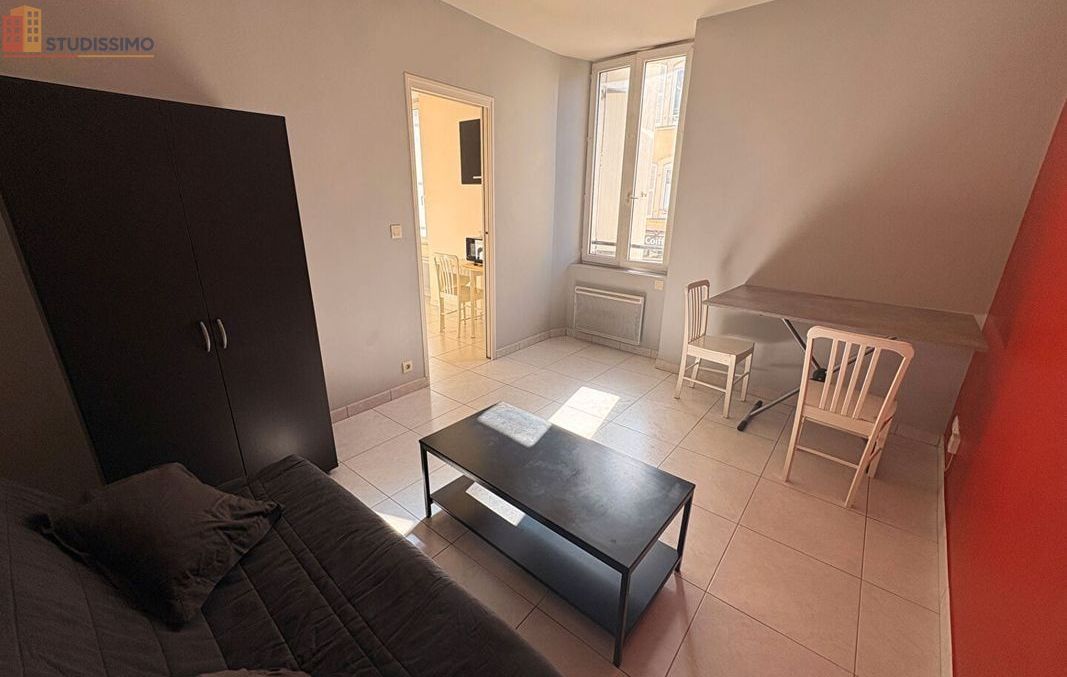Studio 18m² Laval 53000 - Photo 1