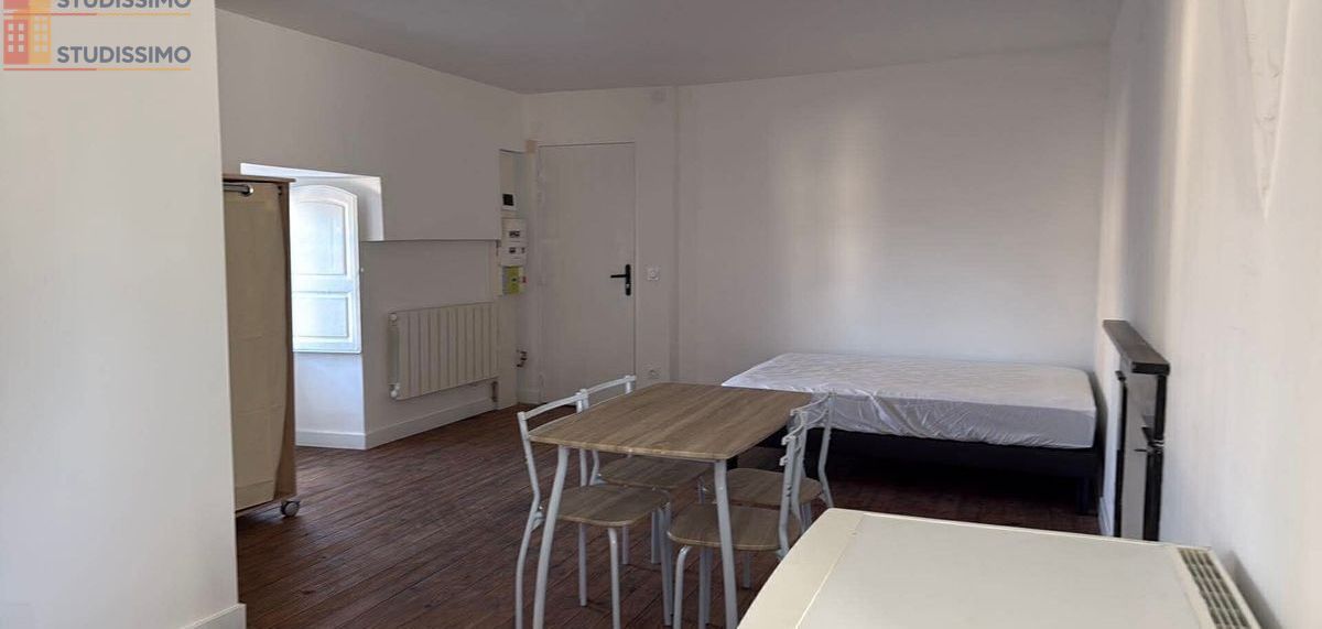 Studio 28m² Château-Gontier-sur-Mayenne - DPE D - Photo 2