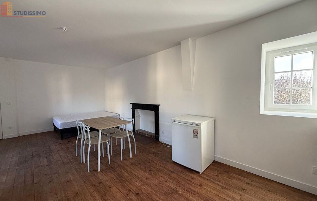 Studio 28m² Château-Gontier-sur-Mayenne - DPE D - Photo 1