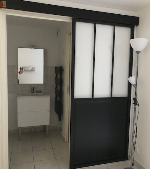 Studio 20m² Laval centre - Rénové, meublé - Photo 1