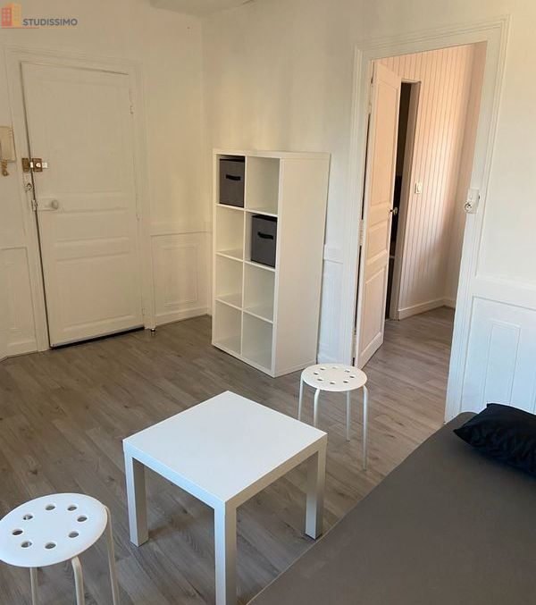 Studio à Laval
