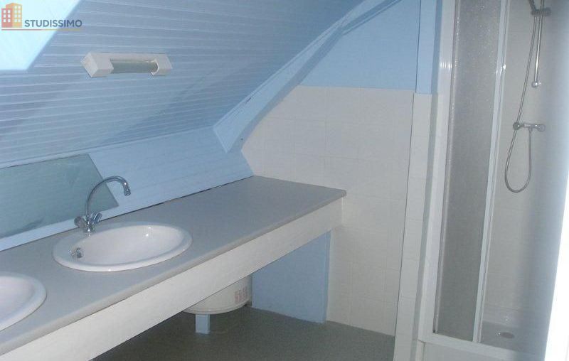 Studio meublé 30m² Laval 53000 - Pour étudiant/stagiaire - Photo 1