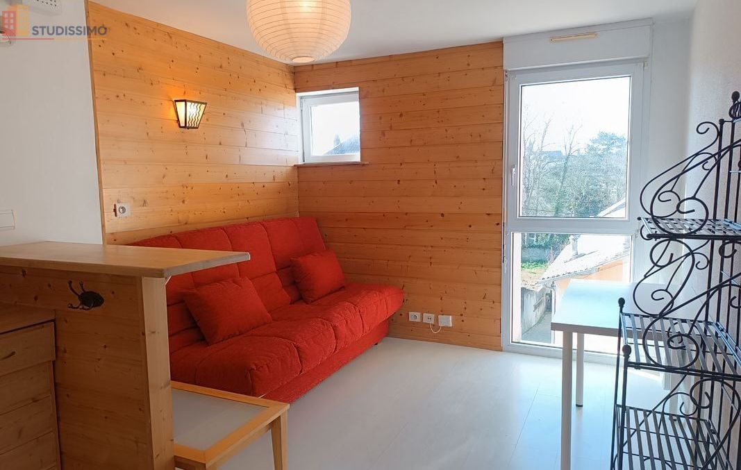 Studio à Laval