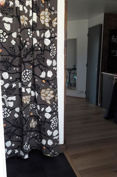Studio meublé 23m² Laval centre - Lumineux, 2e étage - Photo 1