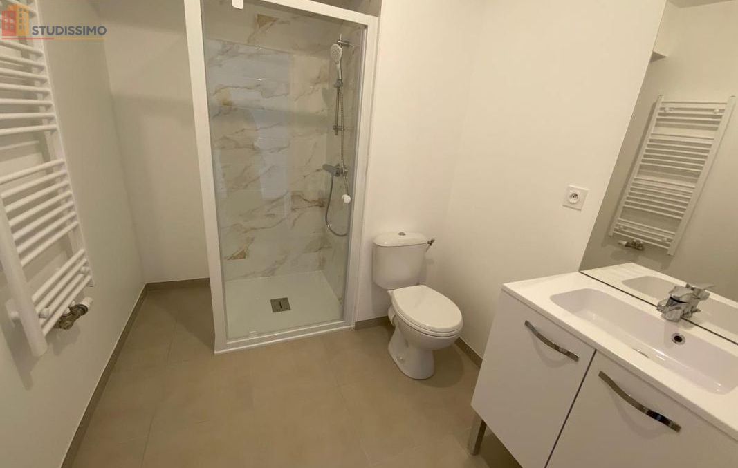 Studio 33m² Laval - Étage élevé, DPE C - Photo 4