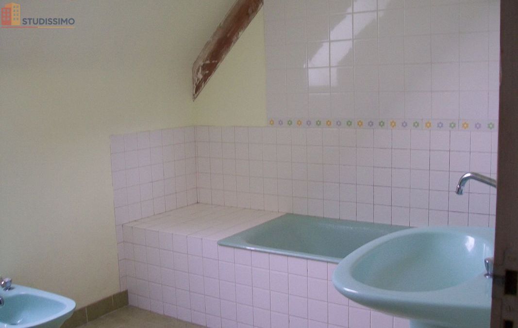 Studio meublé 35m² Château-Gontier-sur-Mayenne - Meublé, DPE B - Photo 1