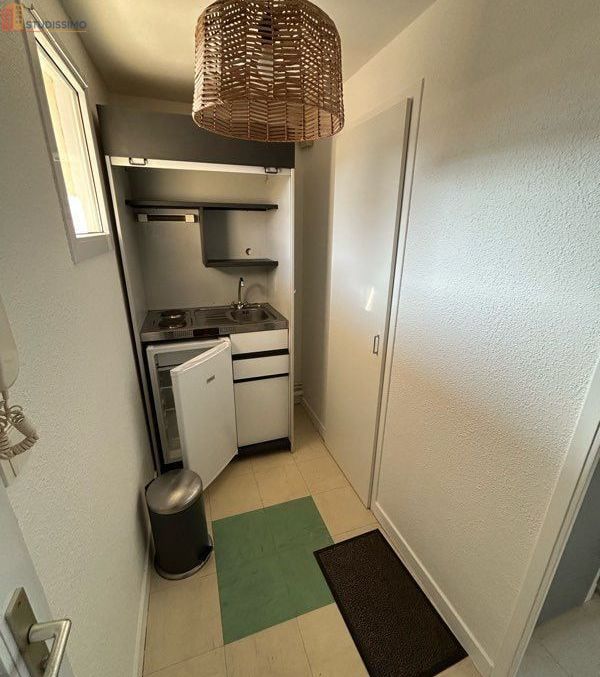 Studio 20m² Laval 53000 - Meublé, lumineux - Photo 2