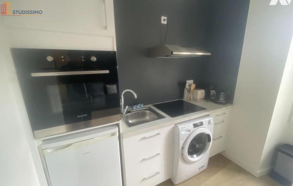Studio meublé 25m² Laval 53000 - Meublé, DPE D - Photo 3