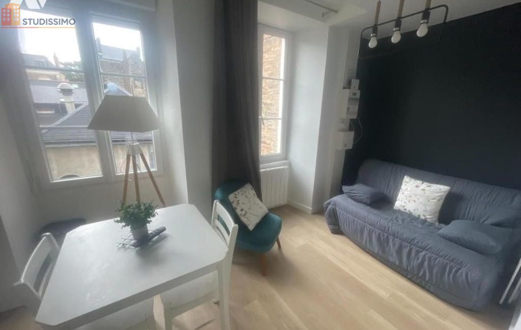 Studio à Laval