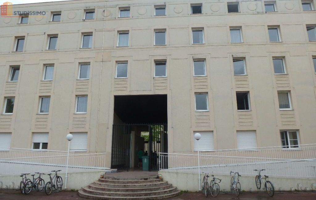 Studio meublé 18m² Nancy 54000 - Meublé, 2e étage - Photo 6