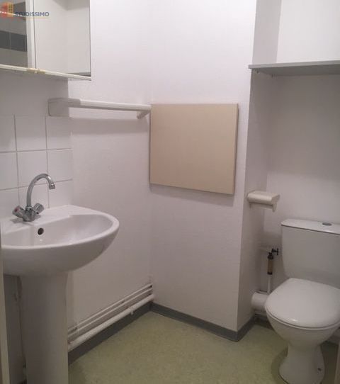 Studio meublé 18m² Nancy 54000 - Meublé, 2e étage - Photo 3
