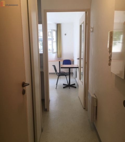 Studio meublé 18m² Nancy 54000 - Meublé, 2e étage - Photo 1