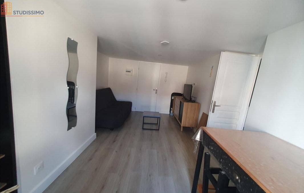Studio meublé 19m² Nancy 54000 - Meublé, dernier étage - Photo 2
