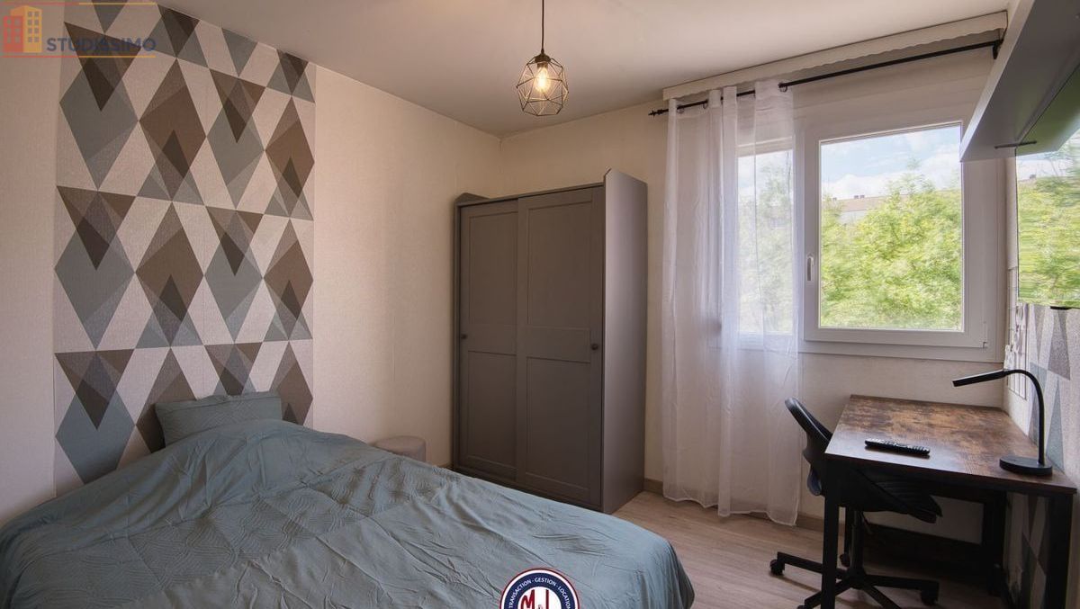 Studio 97m² Vandoeuvre-lès-Nancy - Aucun caractère mentionné - Photo 4