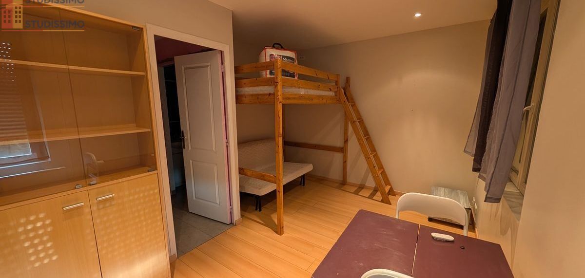 Studio meublé 22m² Nancy centre - Lumineux, 3e étage - Photo 2