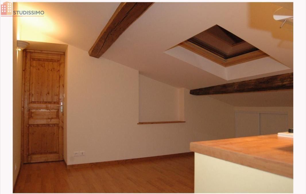 Studio 11m² Lunéville - étage 3, DPE E - Photo 10
