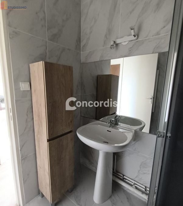 Studio meublé 25m² Nancy - Meublé, 1er étage - Photo 2