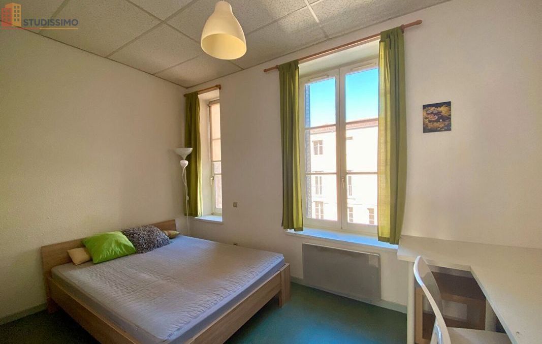 Studio 19m² Nancy 54100 - 1er étage, lumineux - Photo 1