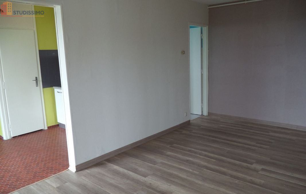 Studio 43m² Laxou - Étage élevé, lumineux - Photo 12