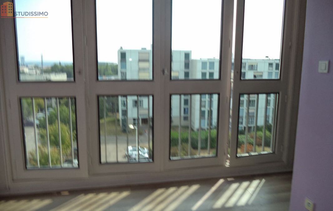 Studio 43m² Laxou - Étage élevé, lumineux - Photo 9